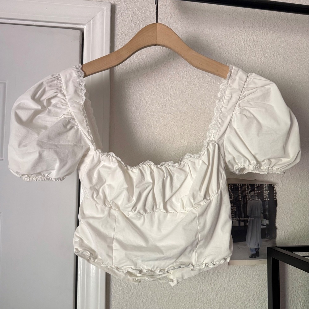 HOUSE OF CB white cotton corset smocked lace up ruffle puff cropped blouse top